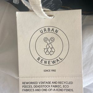 Brand new, never worn vintage levi shorts